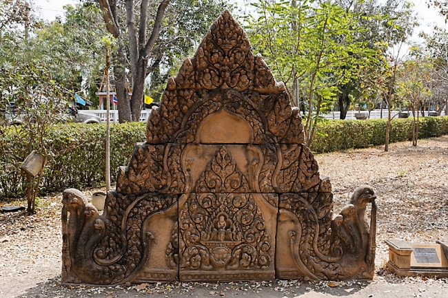 12-Prasat Muang Tam-001